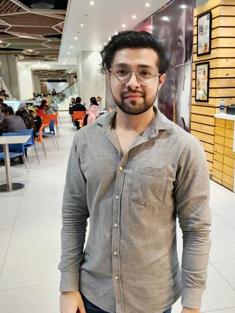 Dr. Hasnain Siraj Memon showing improved hair density and Hair recovery after managing finasteride side effects naturally