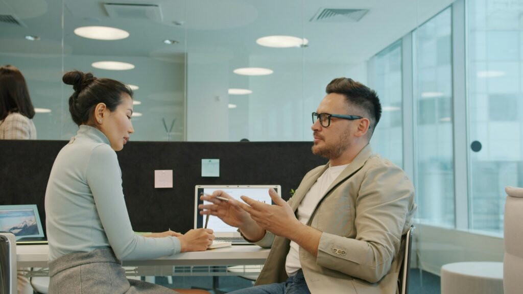 employee setting professional boundaries with manager